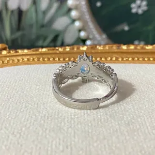 Anillo de ópalo natural