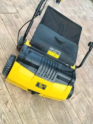 Barredora de césped artificial Roll & Comb