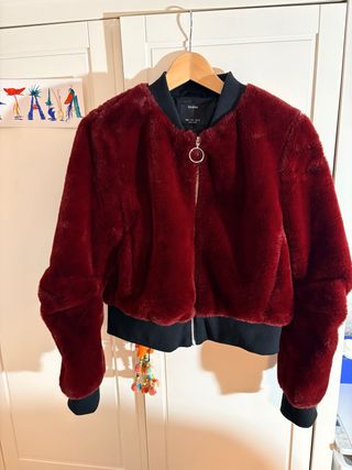 Chaqueta pelo Bershka granate Talla L