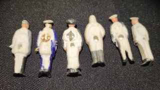 6 Figuras Porcelana WW2