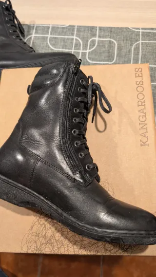 Botas Kangaroos Piel Negras (2 usos)