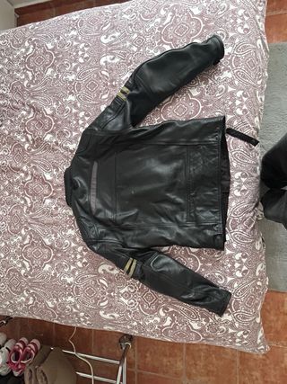 Casaco de pele para mota