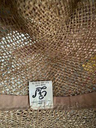 Sombrero CyS de rafia calada, fabricado en España