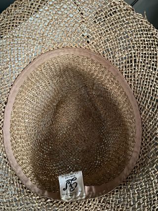 Sombrero CyS de rafia calada, fabricado en España