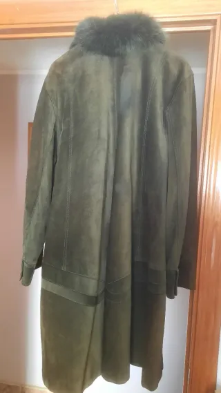 Abrigo de piel José Gómez Lozano verde