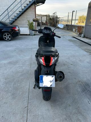 Piaggio Beverly 125