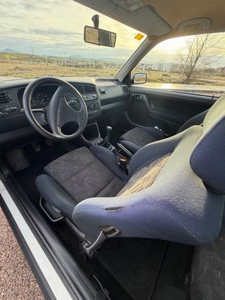 Volkswagen Golf GTI 1992