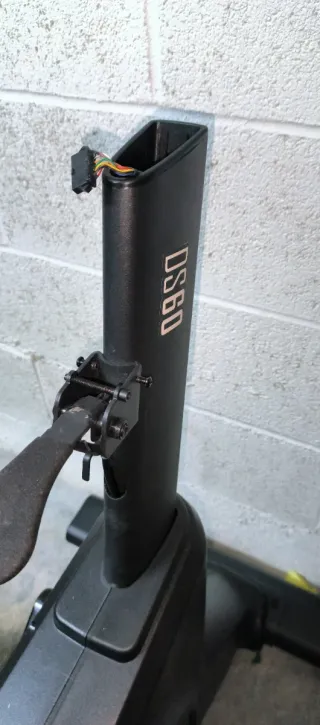 Bicicleta Estática Bodytone DS60 para piezas