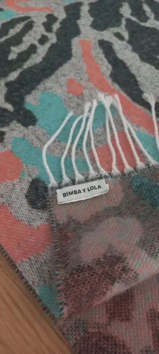 Bufanda grande Bimba y Lola animal print