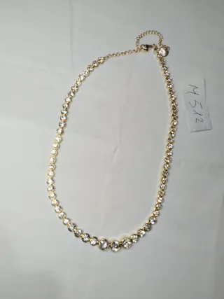 M512 Collana girocollo inox oro con pietre luccica