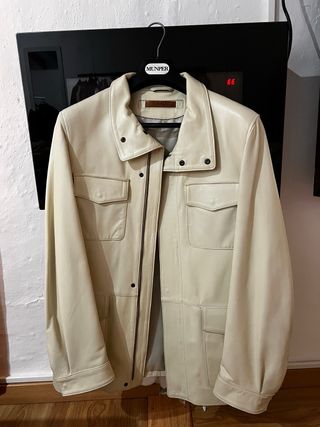 Chaqueta de piel Munper talla 50 sin estrenar