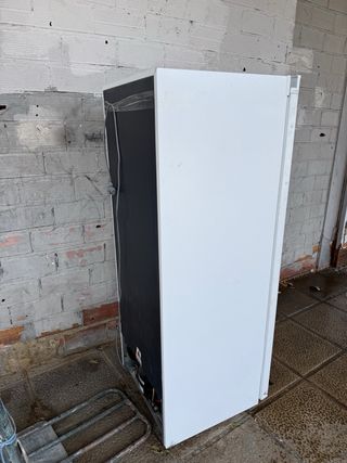 Congelador Vertical Edesa(negociable)