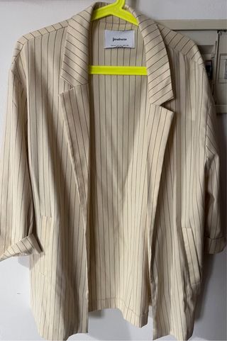 Blazer Stradivarius Rayas Beige Talla M
