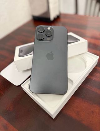 iPhone 15 Pro Max Space Gray