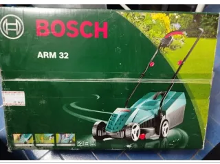 Cortacésped Bosch ARM 32 A Estrenar