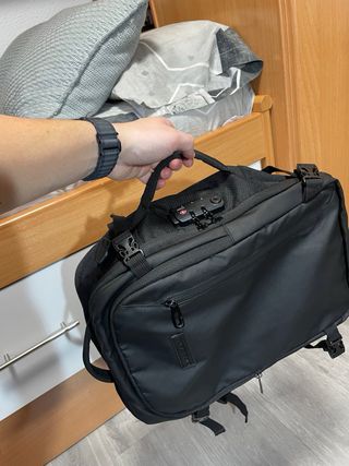 Mochila de viaje Bidmamba negra