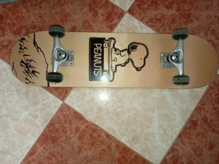Monopatín Peanuts casi sin usar