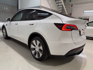 Tesla Model Y Gran Autonomía 4WD