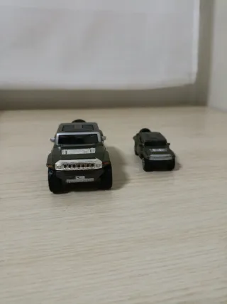 Hummer HX 2 coches en miniatura
