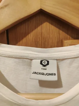 Camiseta Jack Jones blanca con puntos negros