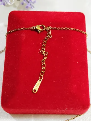 Conjunto Collar y Pendientes Mano de Fátima