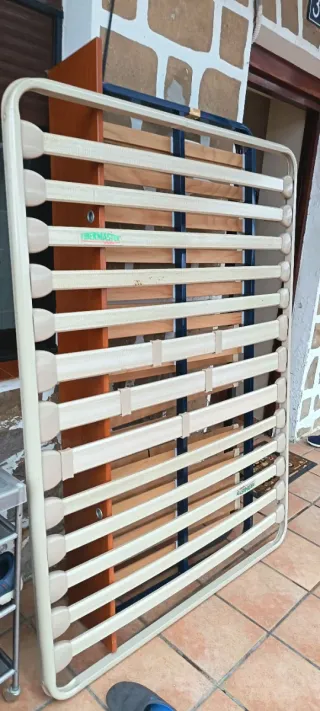 Somier 135x190 láminas madera sin patas