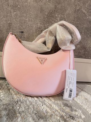 Bolso Guess Tasmin Charm Rosa y Dorado