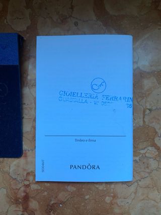 Anello Pandora Argento con Zirconi