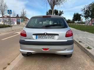 Peugeot 206 2003