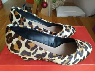 Zapatos tacón cuña Zara T40