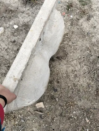 Fregadero antiguo de piedra doble