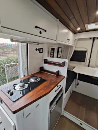 Furgoneta Camperizada Peugeot Boxer 2015