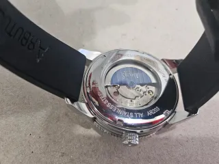 Reloj Arbutus Automático
