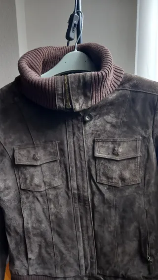 Cazadora de cuero marrón mujer