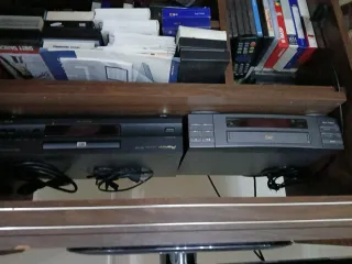 Reproductor DVD y VHS JVC y Pioneer