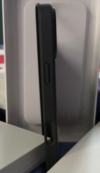 Cover Rimowa iPhone 17 Pro Max Nero