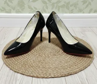 Zapatos de tacón charol negros talla 37