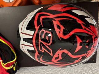 Casco LS2 Negro y Rojo, talla XS chica