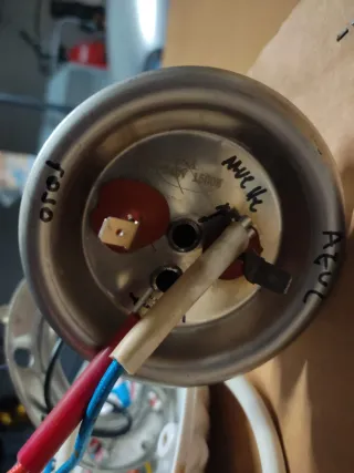 Resistencia 1500 w y termostato de Termo Eléctrico