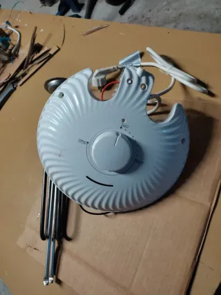 Resistencia 1500 w y termostato de Termo Eléctrico