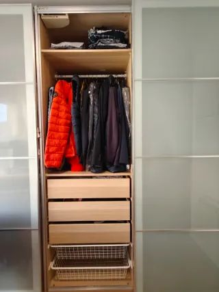 Armario doble Ikea puertas correderas cristal