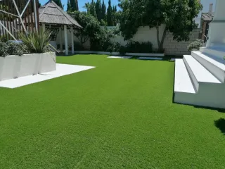 Césped artificial para jardín