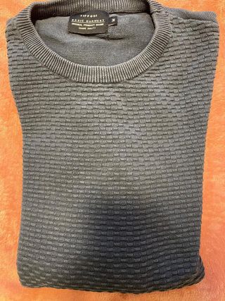 Jersey de punto gris con cremallera