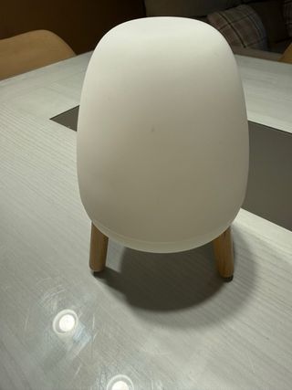 Lamparita de mesa moderna