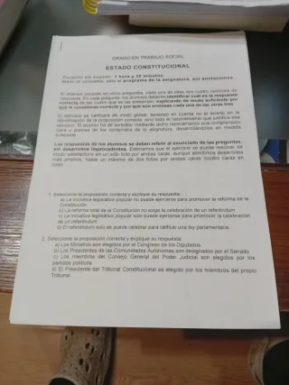 Elementos de Derecho constitucional español