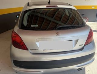 Peugeot 207 1.6 hdi