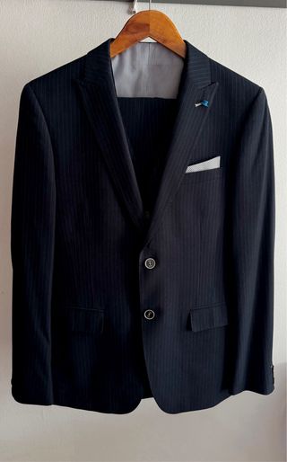 Traje 3 piezas azul marino slim fit