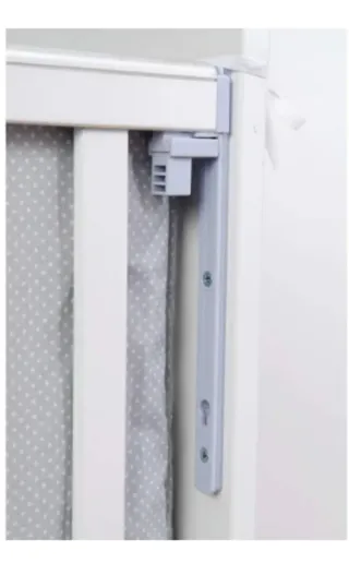 Cuna de bebé blanca