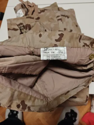 Traje militar árido Talla M