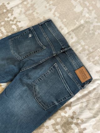 Vaqueros Pull&Bear Talla 44.